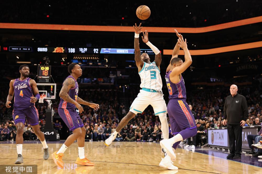 婚男女因 婚男女因